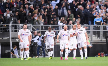 界面晚报 ｜ 李克强同志逝世讣告发布；财政部：1-9月国有企业利润总额同比增长4.3%